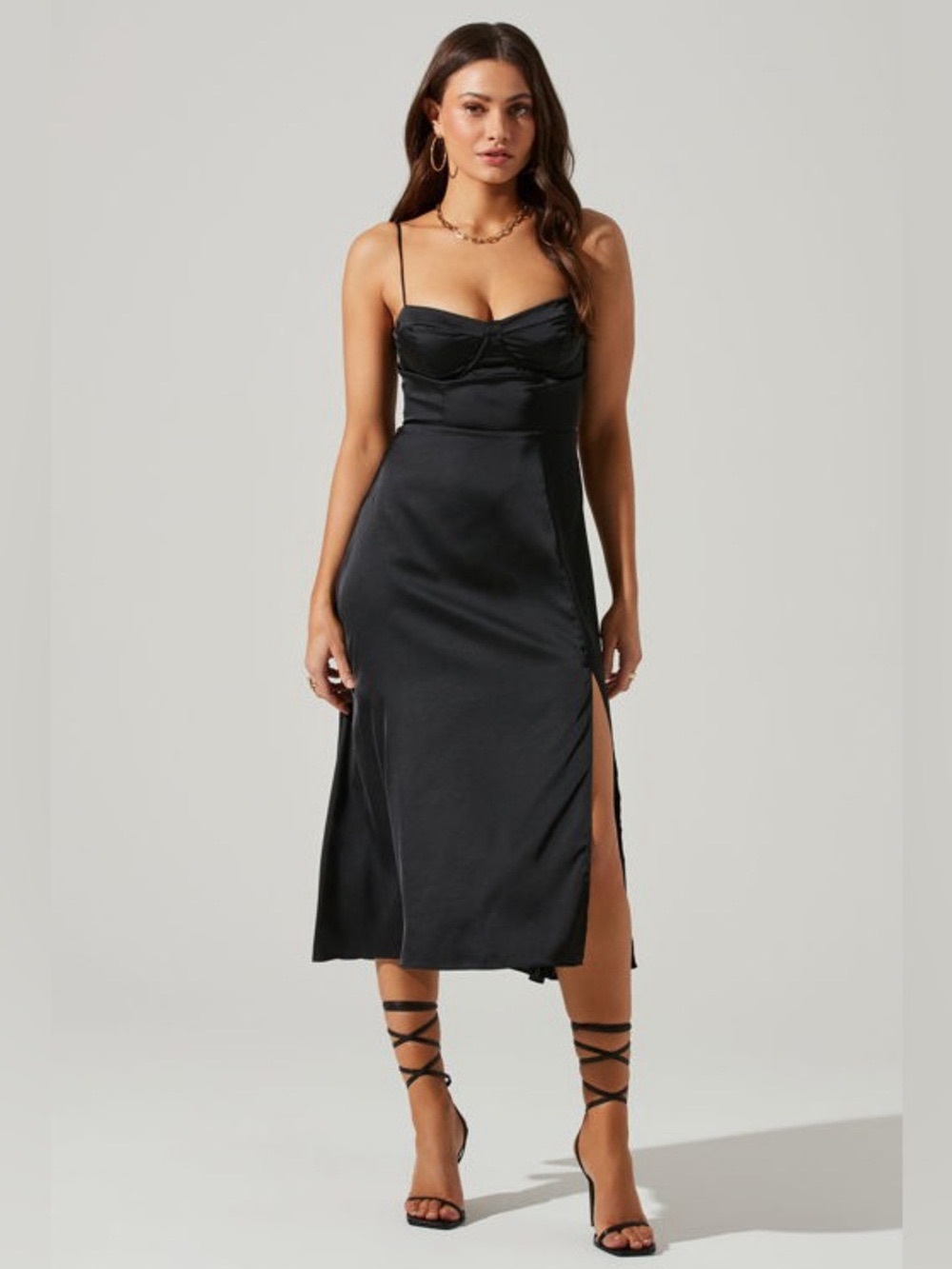 NWT. ASTR The Label. Bailey Satin Bustier Midi Dress. Black. Size XS.